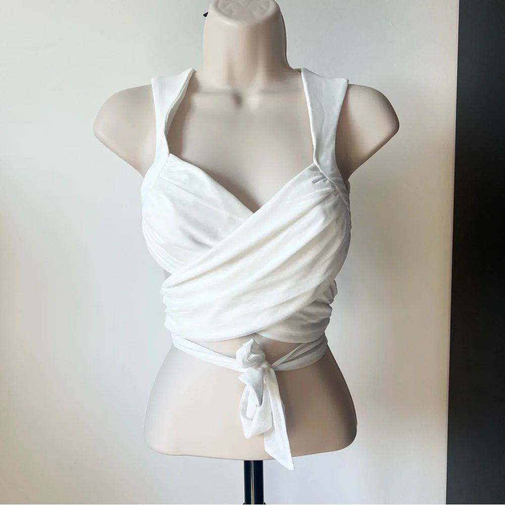 Princess Polly White Wrap Taylor Top Size 4 NWT Recycled Fibers Crop Top - Picture 1 of 5